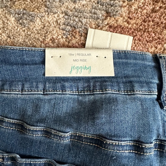 Maurices Distressed Boyfriend Jeans in Blue - Picture 3 of 5